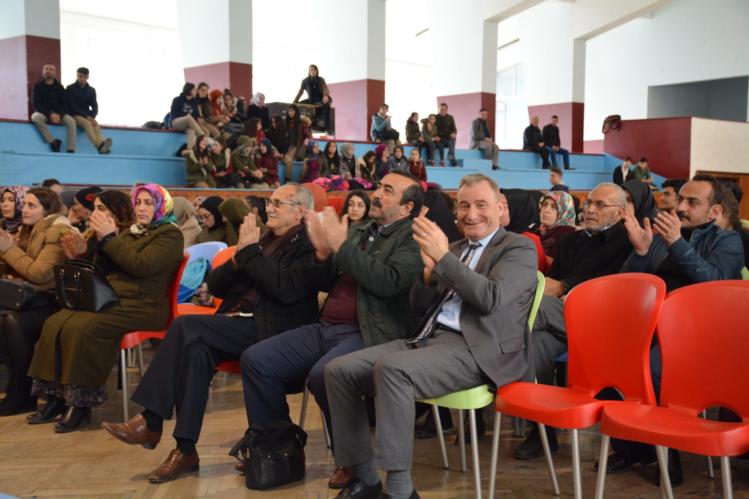 Gümüşhane’de ‘Gümüşhaneli Şairlerin Şiirleri’ dinletisi yapıldı 24