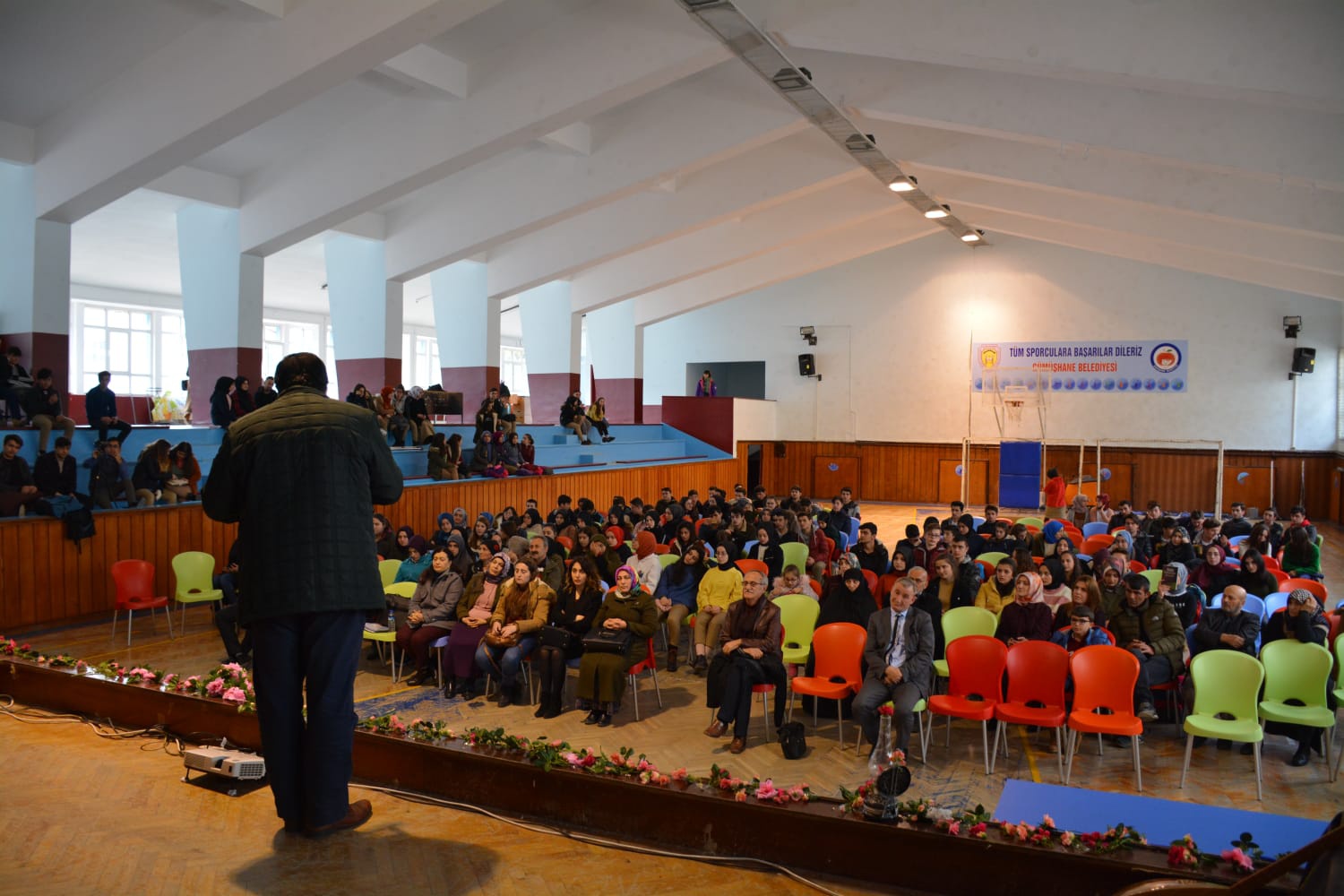 Gümüşhane’de ‘Gümüşhaneli Şairlerin Şiirleri’ dinletisi yapıldı 26