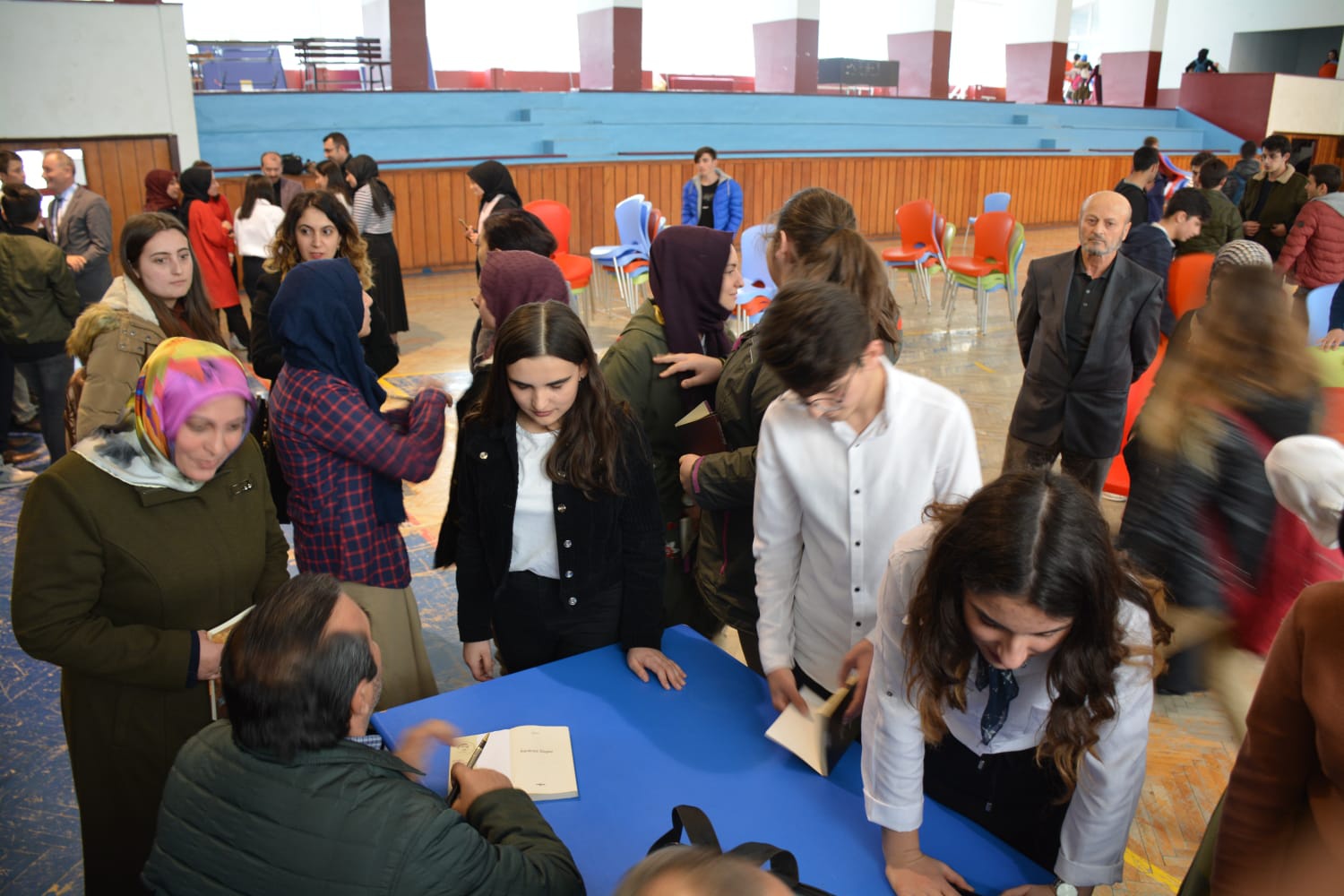 Gümüşhane’de ‘Gümüşhaneli Şairlerin Şiirleri’ dinletisi yapıldı 35