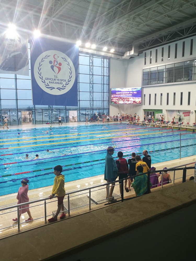 Yüzmede madalyaların sayısı artıyor 6