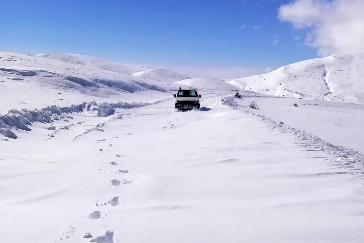 Gümüşhane’de kapalı köy yolları açıldı 10