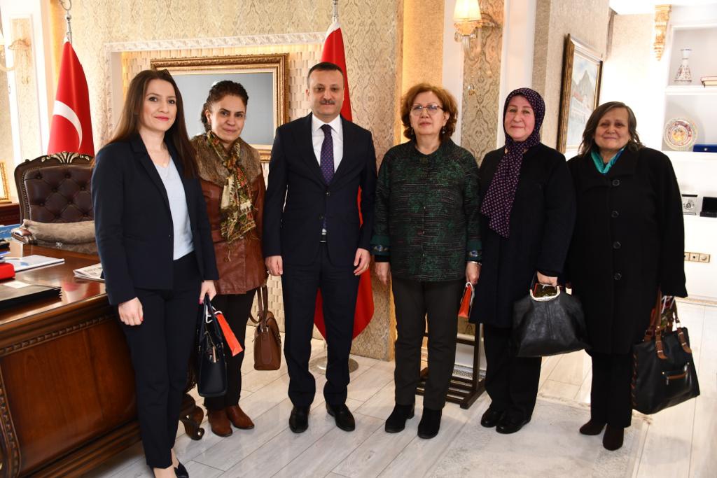 Kadınların geleneği bozulmadı 1