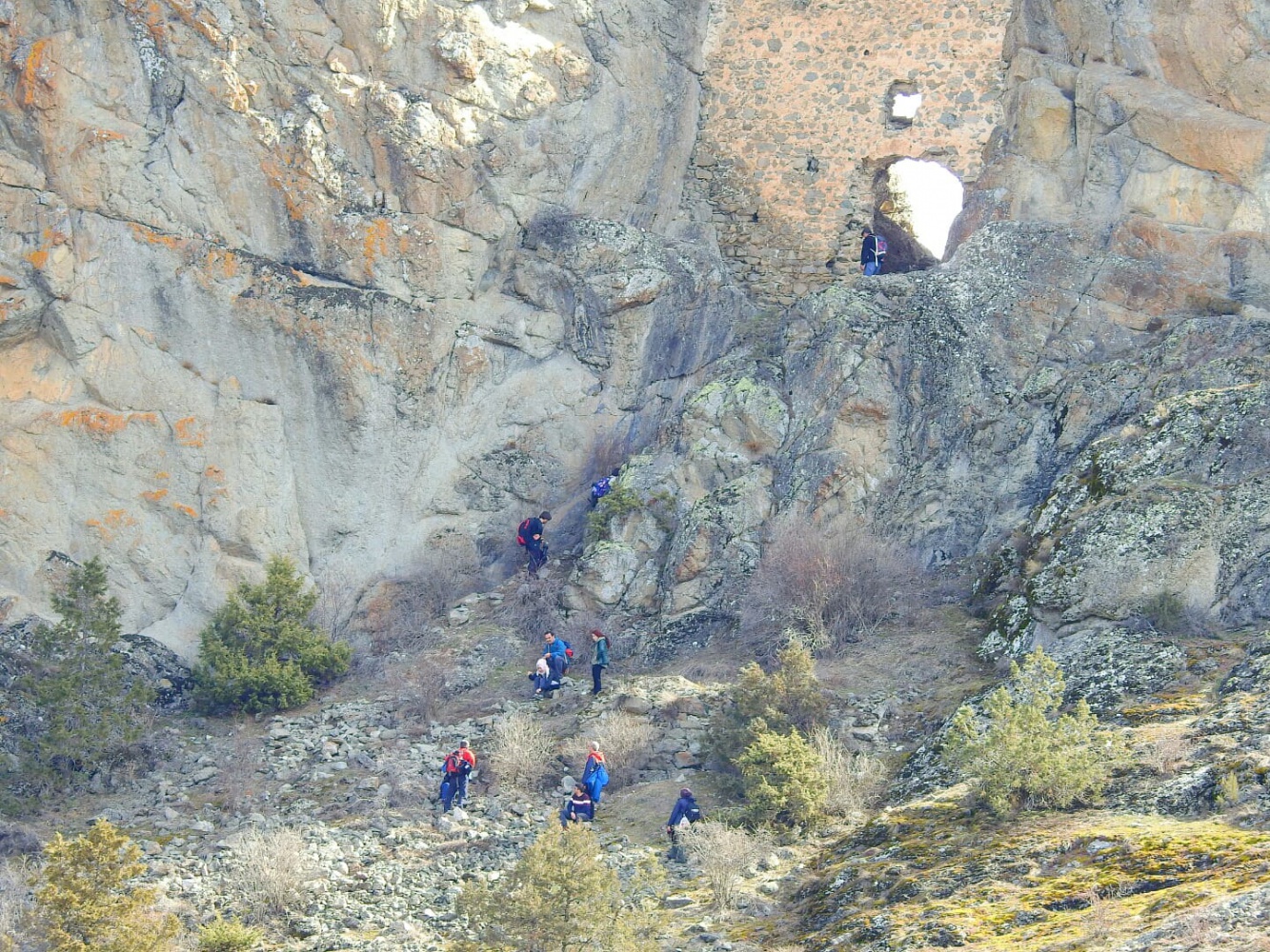 Gümüşhaneli dağcılardan Kadınlar Günü yürüyüşü 11