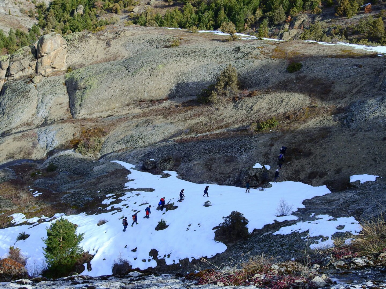 Gümüşhaneli dağcılardan Kadınlar Günü yürüyüşü 24