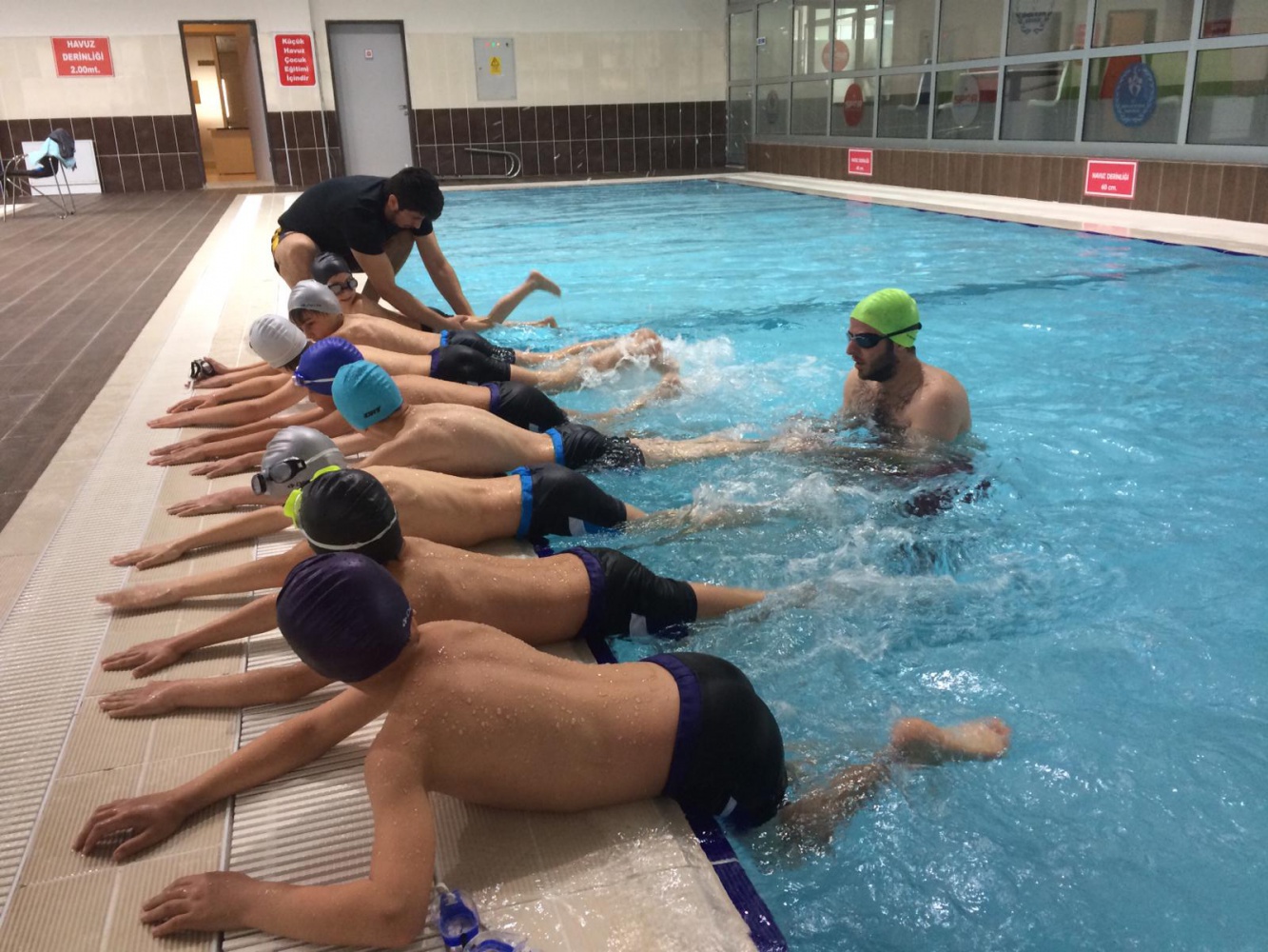 Gümüşhane’de 740 öğrenci yüzme öğrendi 6