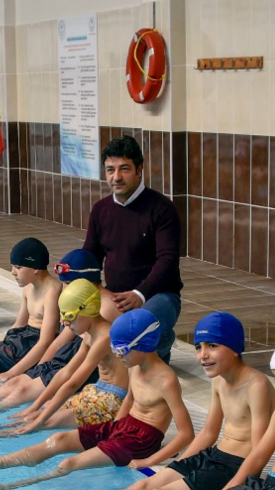 Gümüşhane’de 740 öğrenci yüzme öğrendi 2