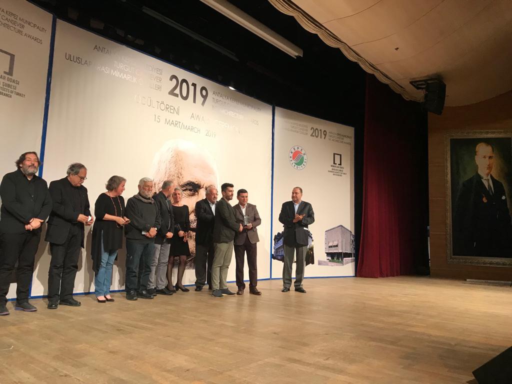 Uluslararası Turgut Cansever ödülü bir Gümüşhaneliye verildi 1