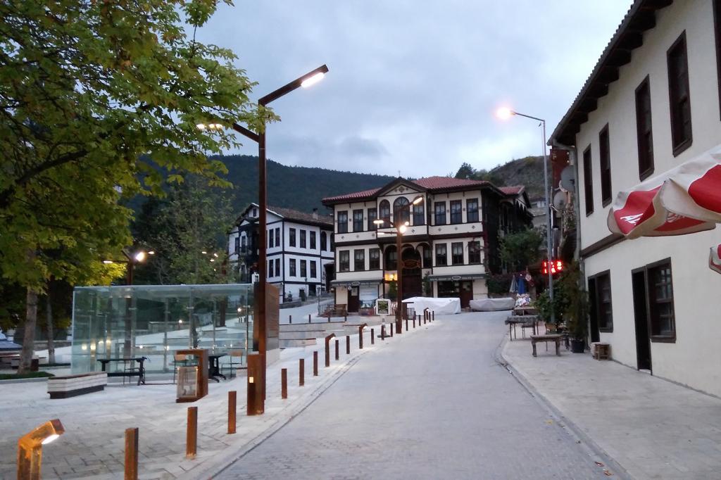 Uluslararası Turgut Cansever ödülü bir Gümüşhaneliye verildi 3