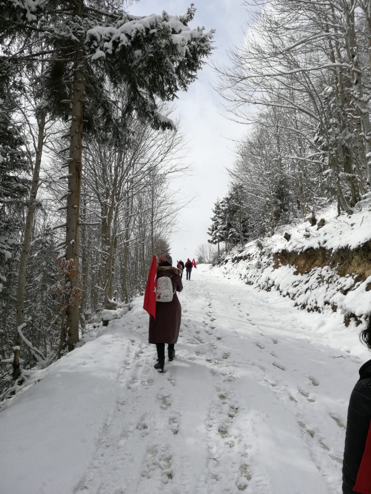 Gümüşhaneli dağcılar Çanakkale şehitleri için yürüdü 37