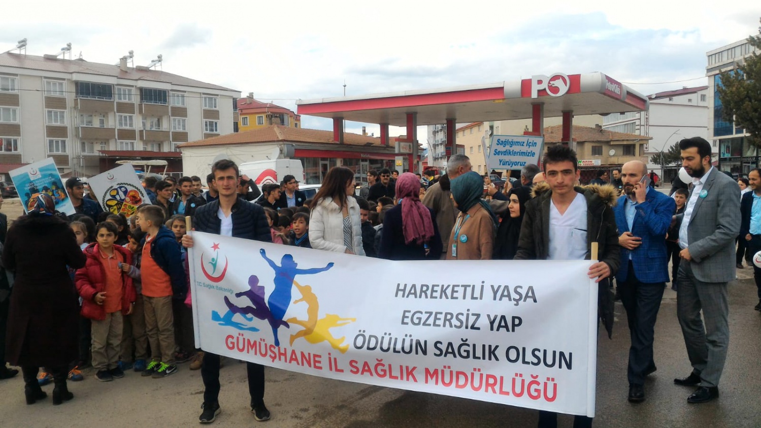 Kelkit’te Sağlık Haftası yürüyüşü 1