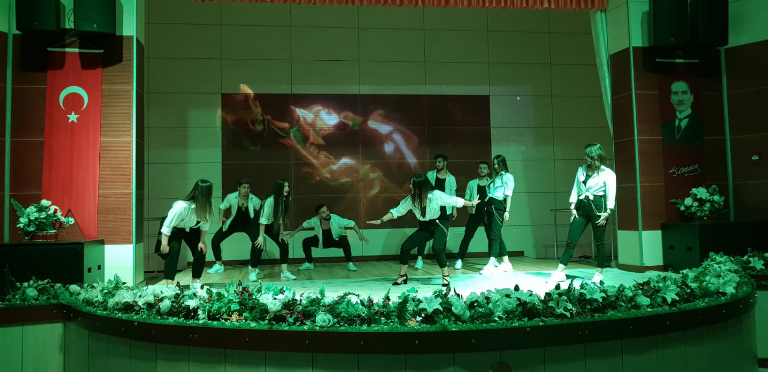 Karnaval havasında sınav 3