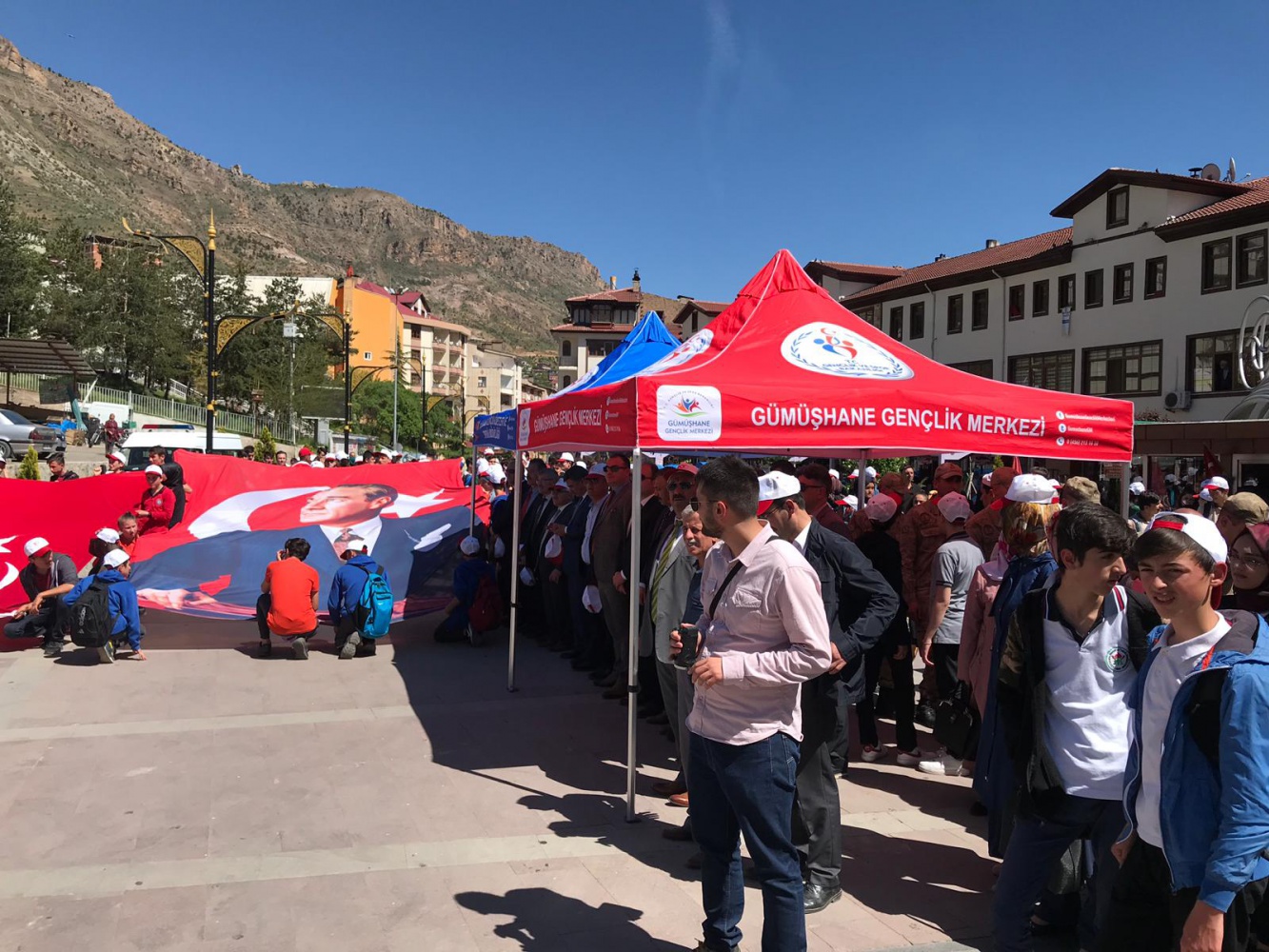 Milli Mücadele’nin yüzüncü yılı kutlamaları yürüyüşle başladı 2