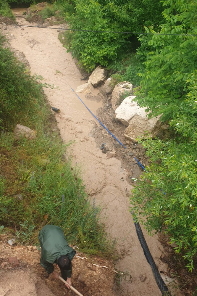 Gümüşhane’de lokal yağış sel getirdi 7