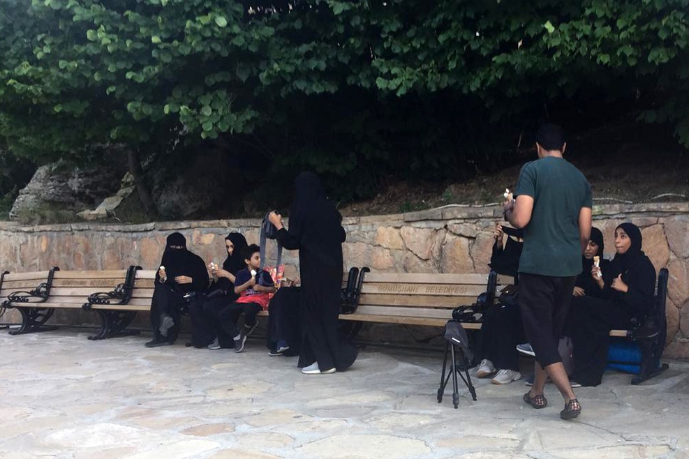 Arap turistler akın akın Tomara Şelalesine geliyor   1