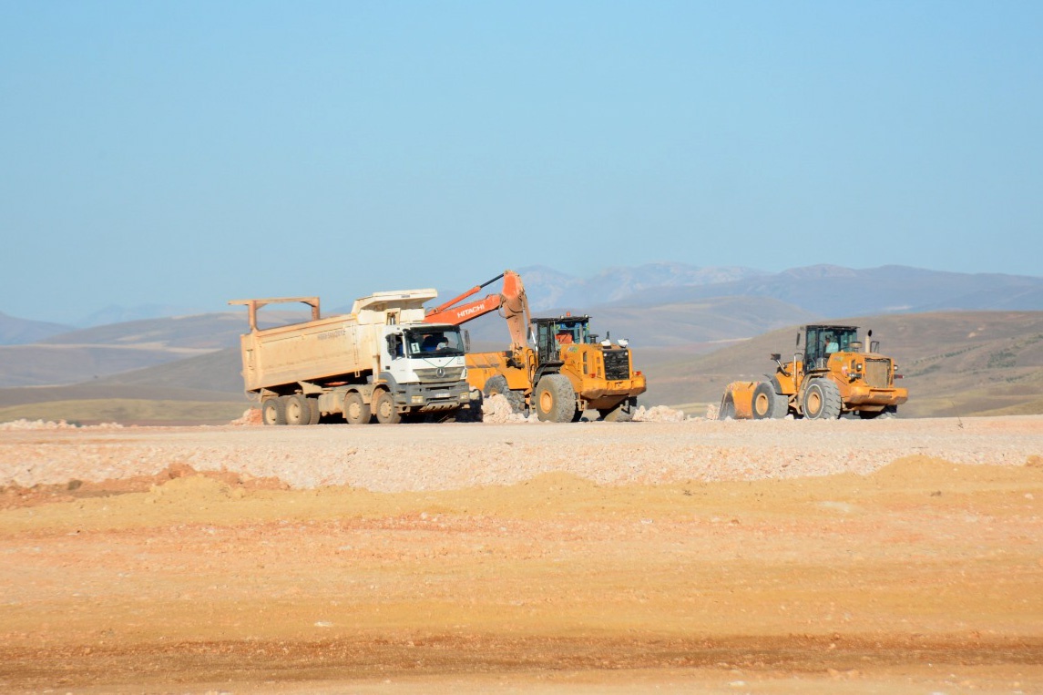 Gümüşhane-Bayburt havalimanında çalışmalar devam ediyor 1