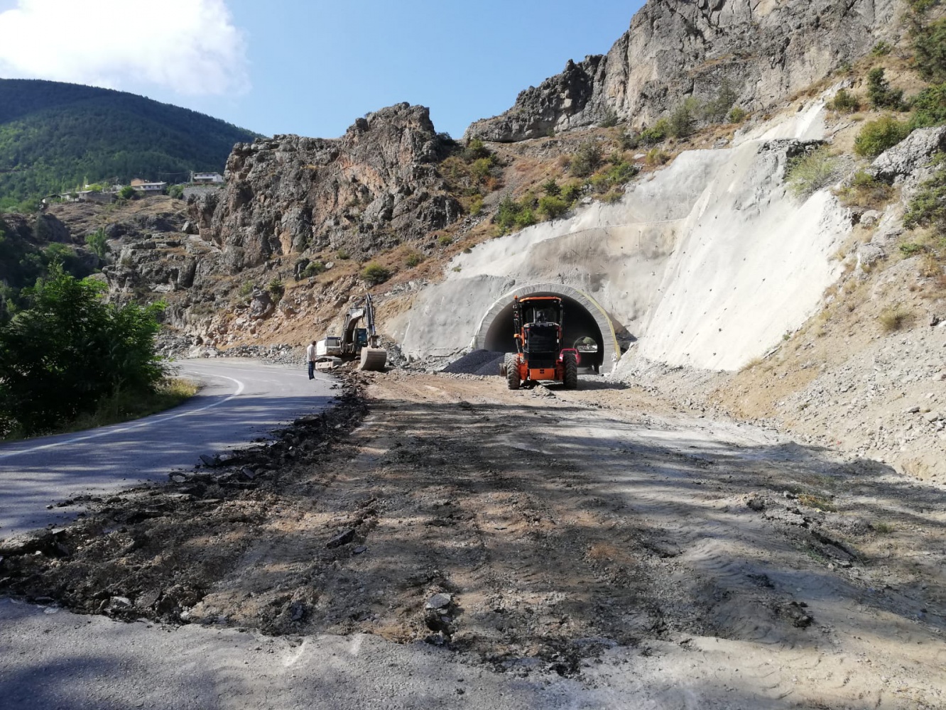 Aynalı virajın tüneli tamamlandı 2