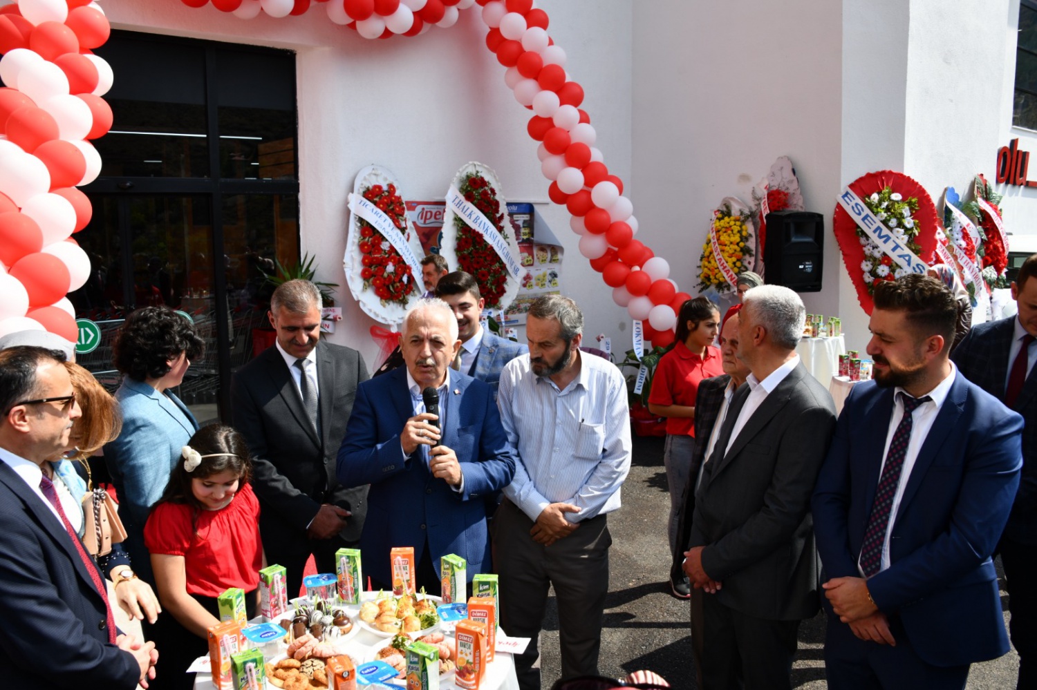 İpekyolu AVM 2.şubesini açtı 4