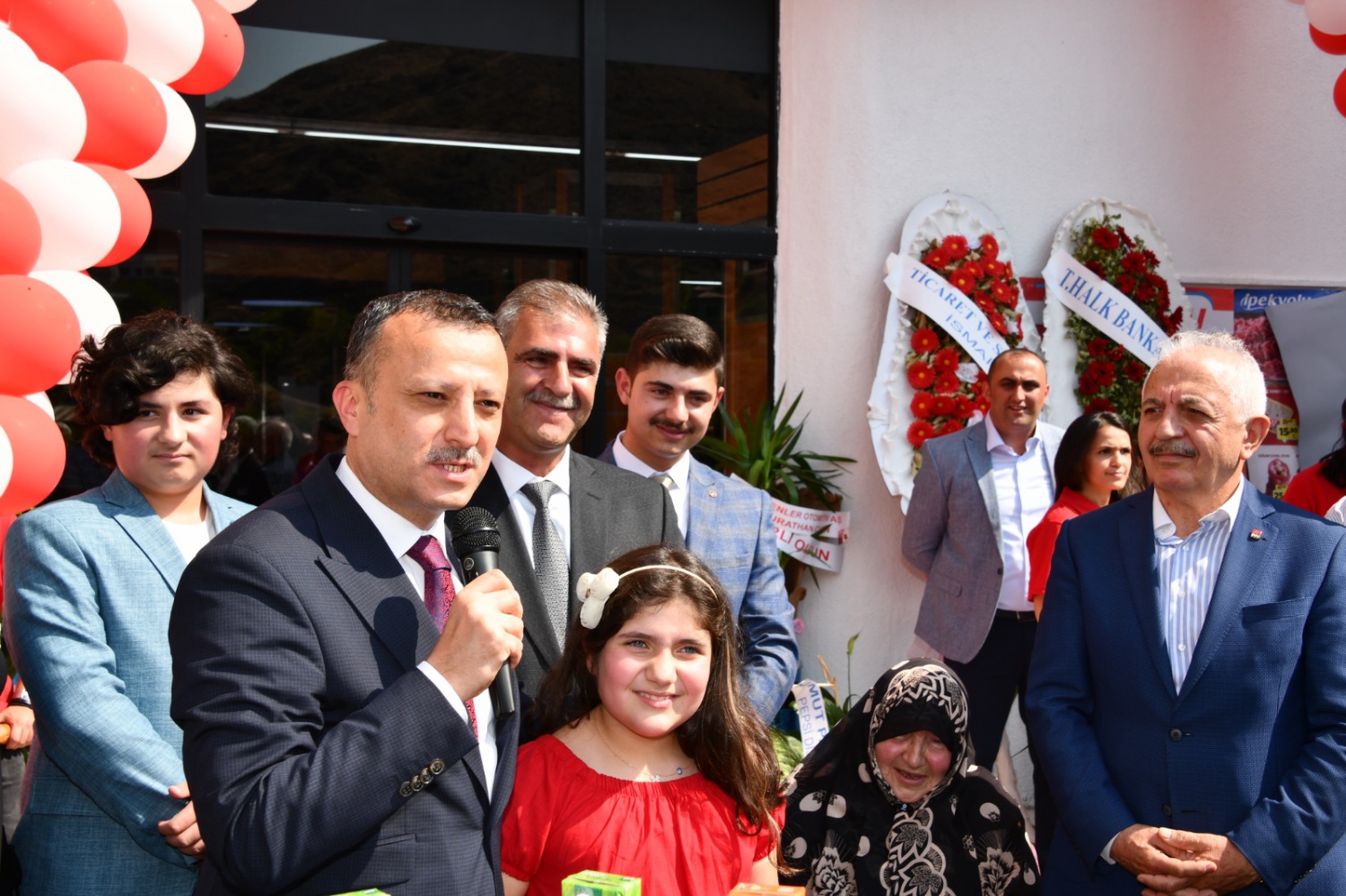 İpekyolu AVM 2.şubesini açtı 1