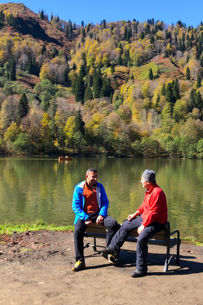 Gümüşhaneli dağcılar Karagöl’de kamp kurdu 9