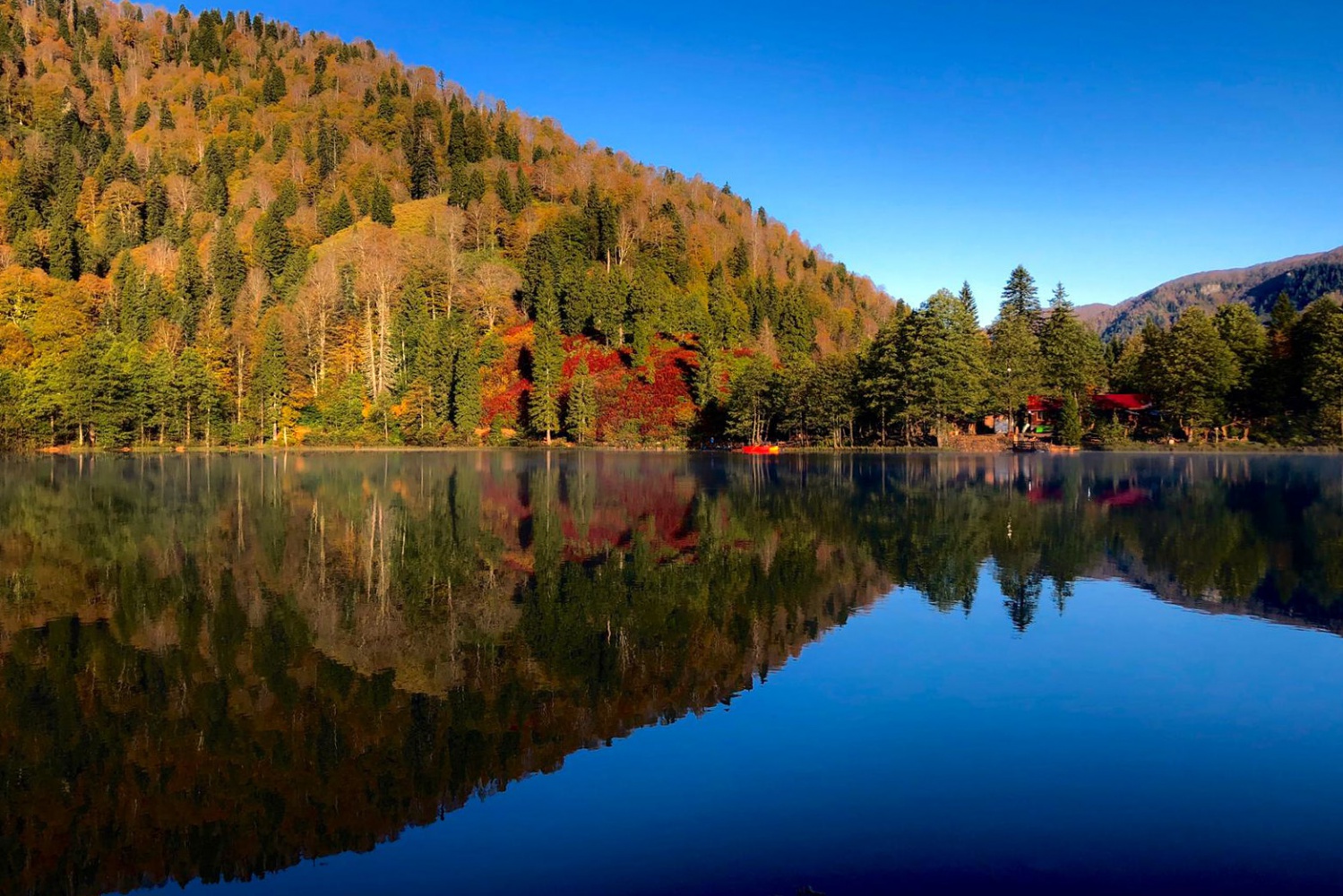 Gümüşhaneli dağcılar Karagöl’de kamp kurdu 4