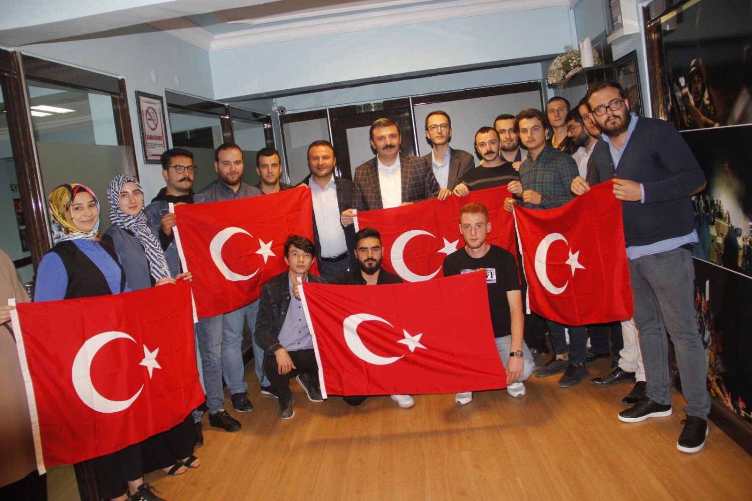 AK Gençlik’ten Barış Pınarı Harekâtına destek açıklaması 3