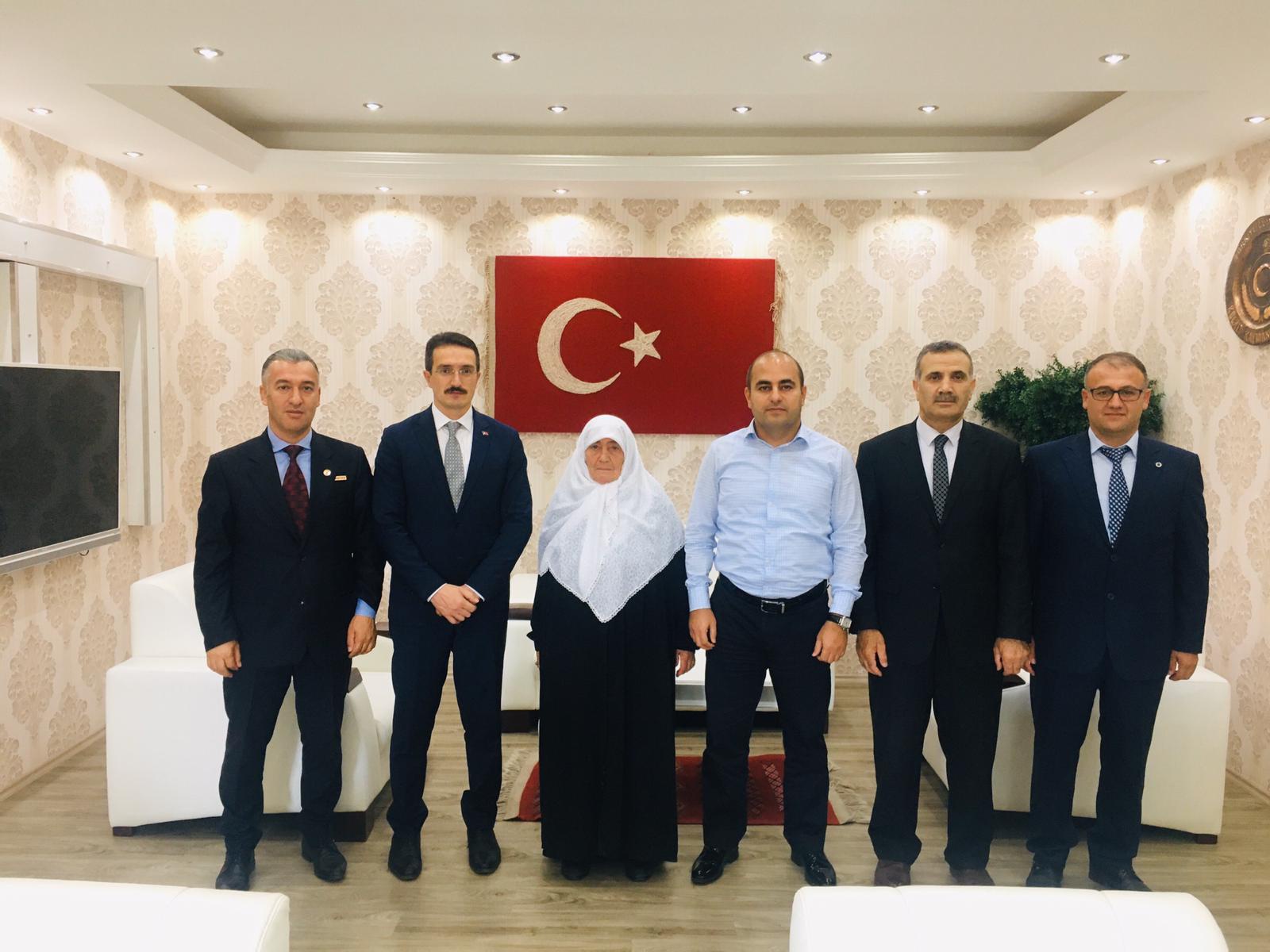Kaymakam Aydın’dan şehit ailesine ziyaret 1