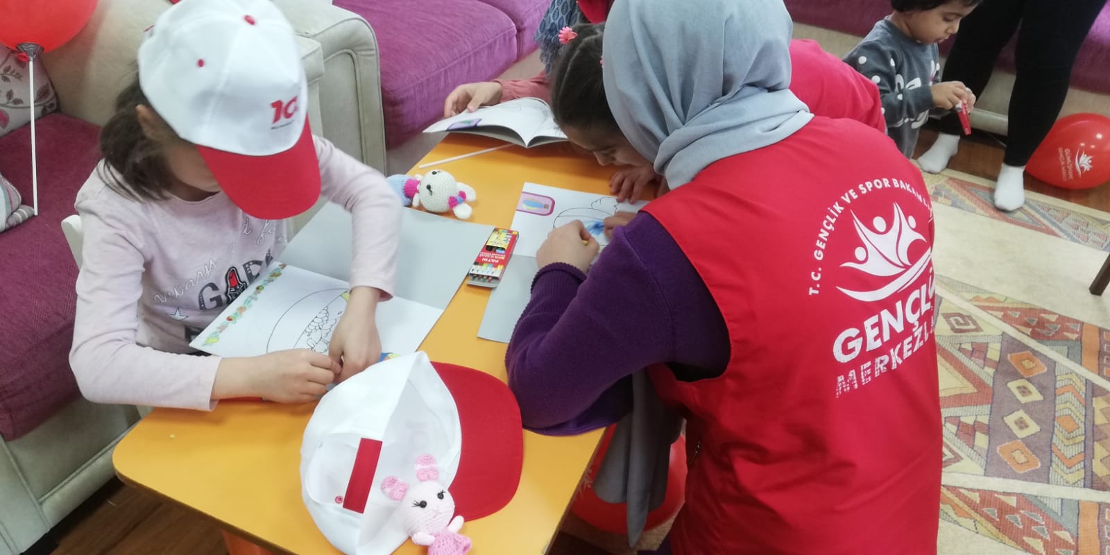 Gönüllü Gençlerden Sevgi Evlerine ziyaret 1