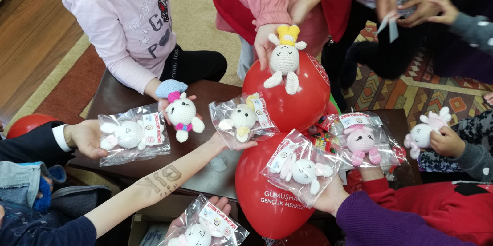 Gönüllü Gençlerden Sevgi Evlerine ziyaret 5