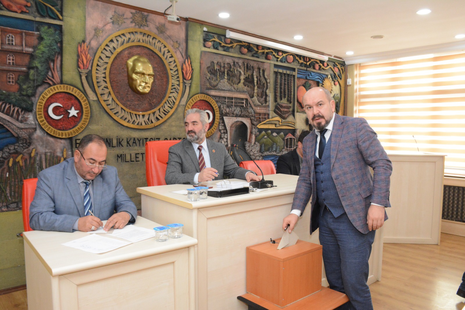 İl Genel Meclisinde Okur’un yerine seçim yapıldı 6