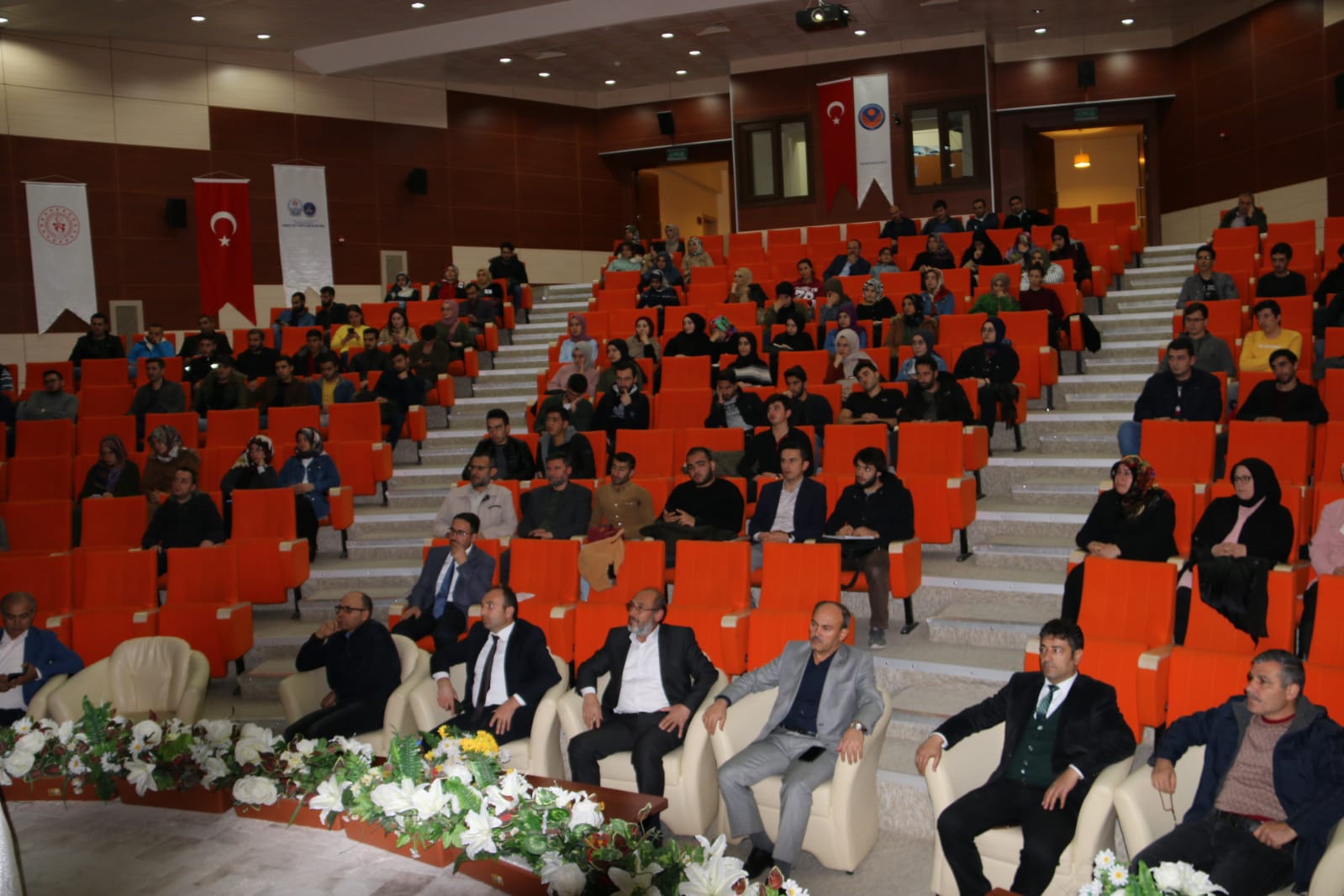 ‘Kur’an-ı Kerim’i anlamak’ konferansı 3