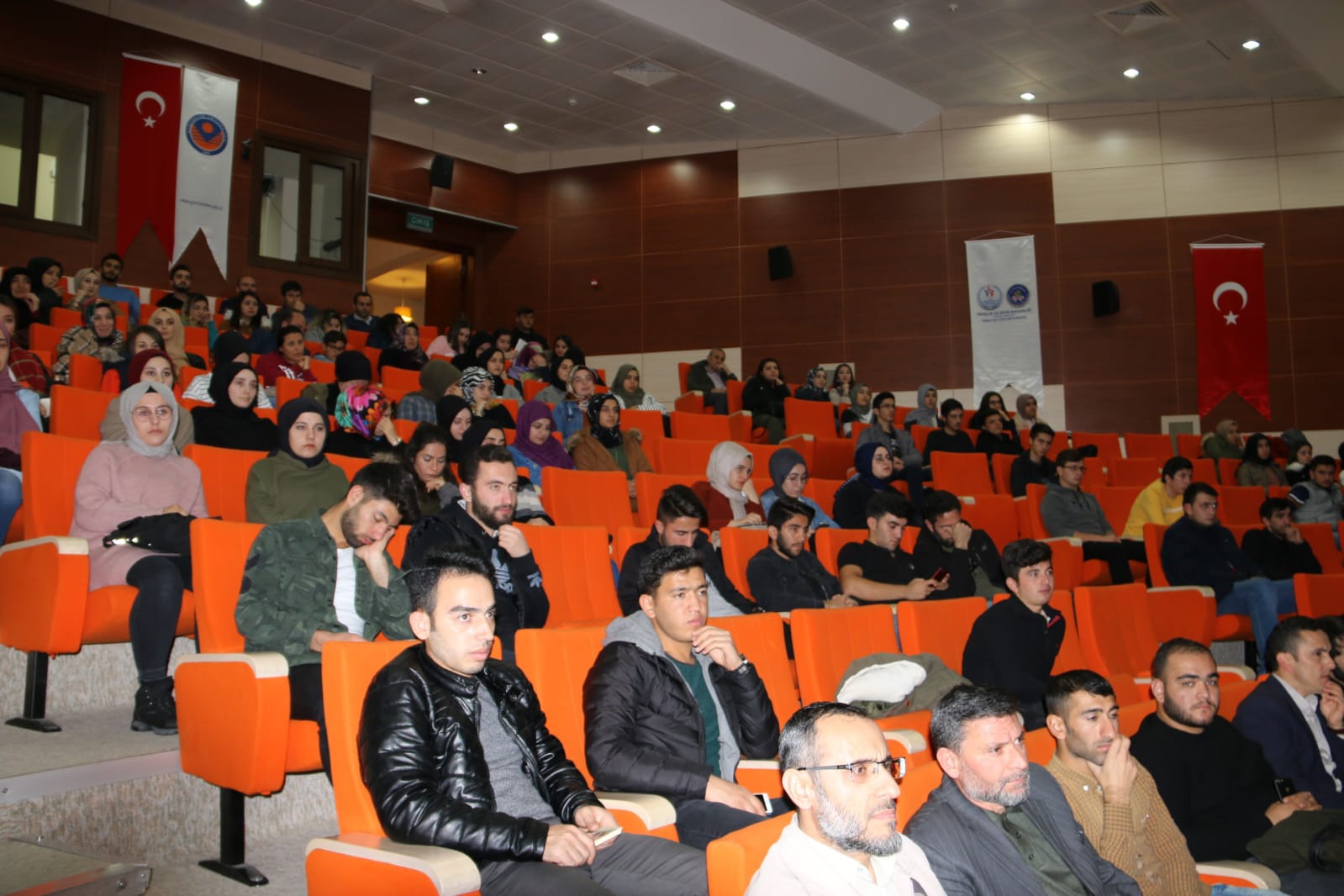 ‘Kur’an-ı Kerim’i anlamak’ konferansı 4