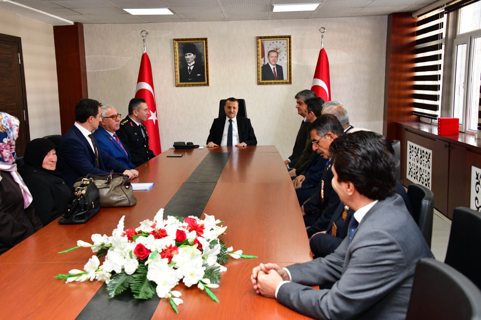 Gümüşhane’de 6 Kıbrıs gazisine daha madalya ve beratı verildi 14