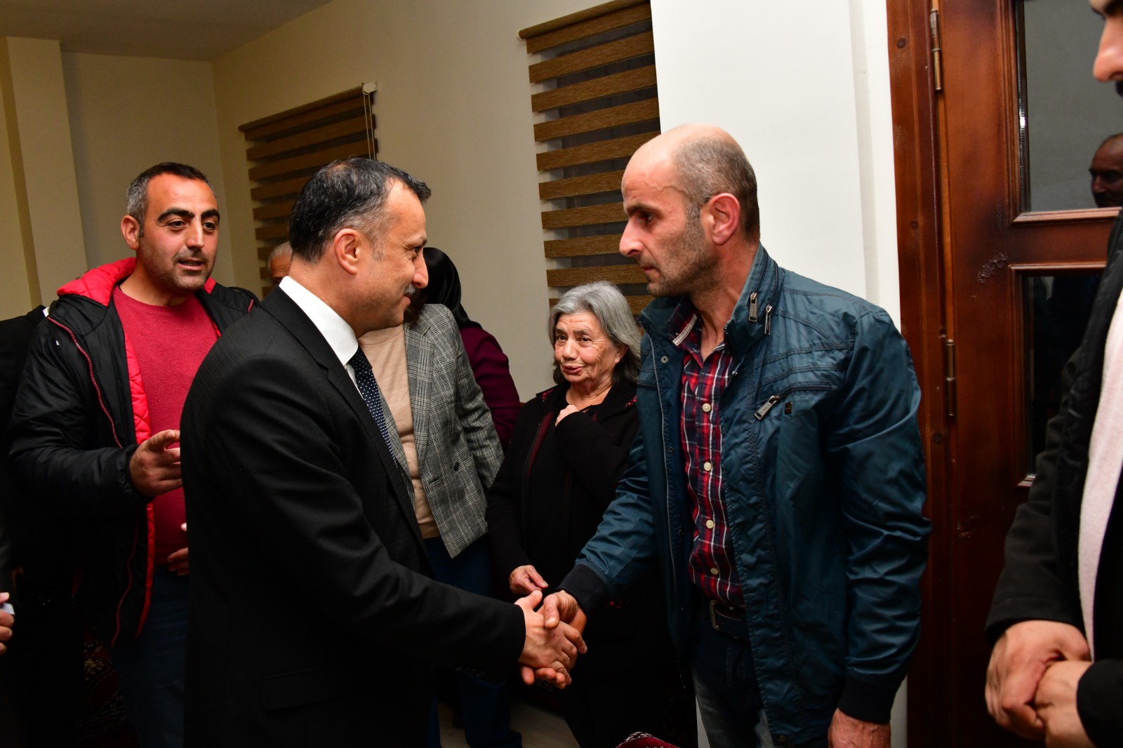 Gümüşhane'de mahalle toplantıları Eskibağlar’da başladı 1