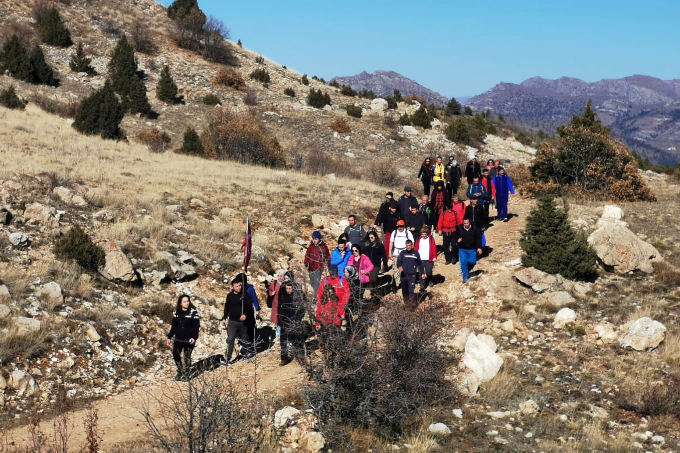 Gümüşhane’de doğa yürüyüşleri yoğun ilgi görüyor 18