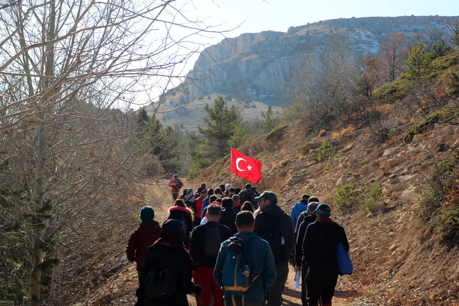 Gümüşhane’de doğa yürüyüşleri yoğun ilgi görüyor 8