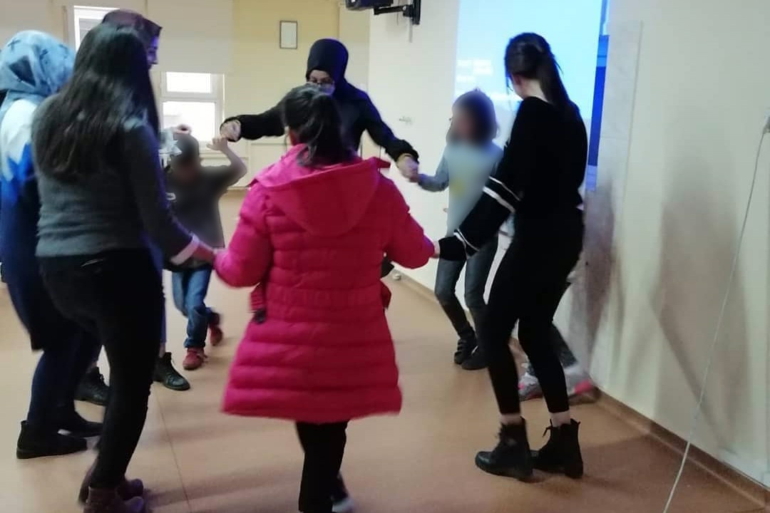 Sevgi evlerinde sevgi yumağı oluşturdular 4