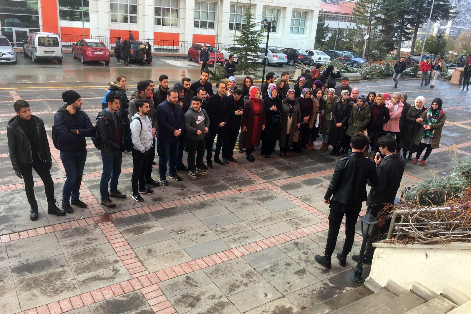 ÜNİ-AK 5 Aralık’ı unutmadı 4