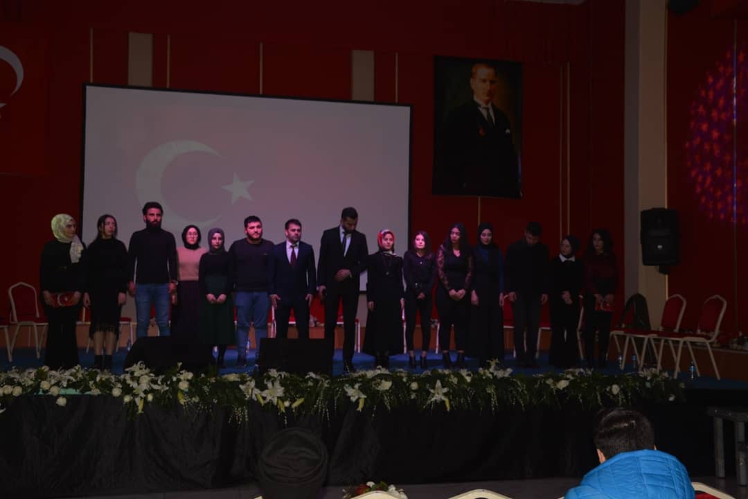 Gençler şehitleri unutmadı 2