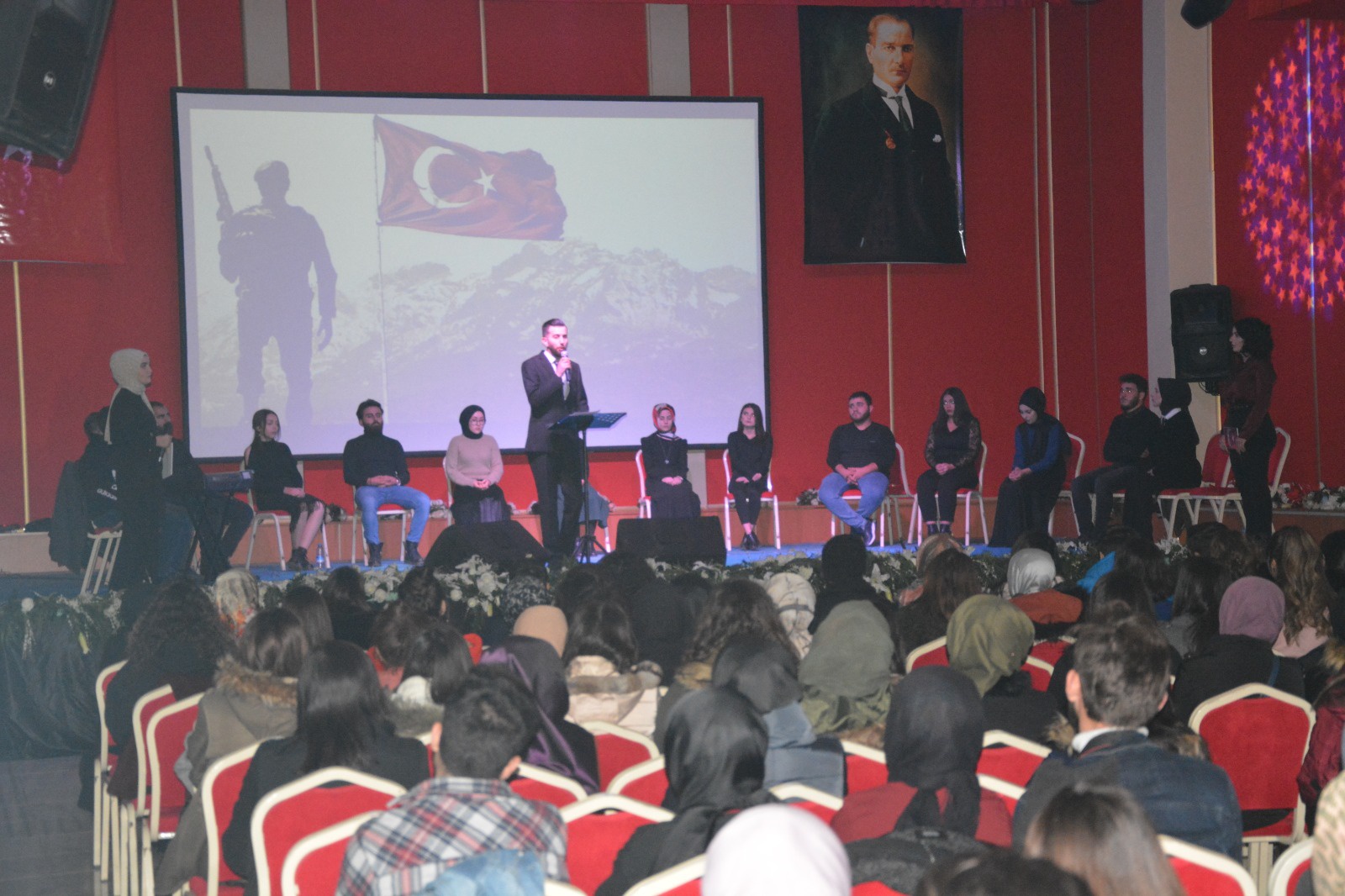 Gençler şehitleri unutmadı 9