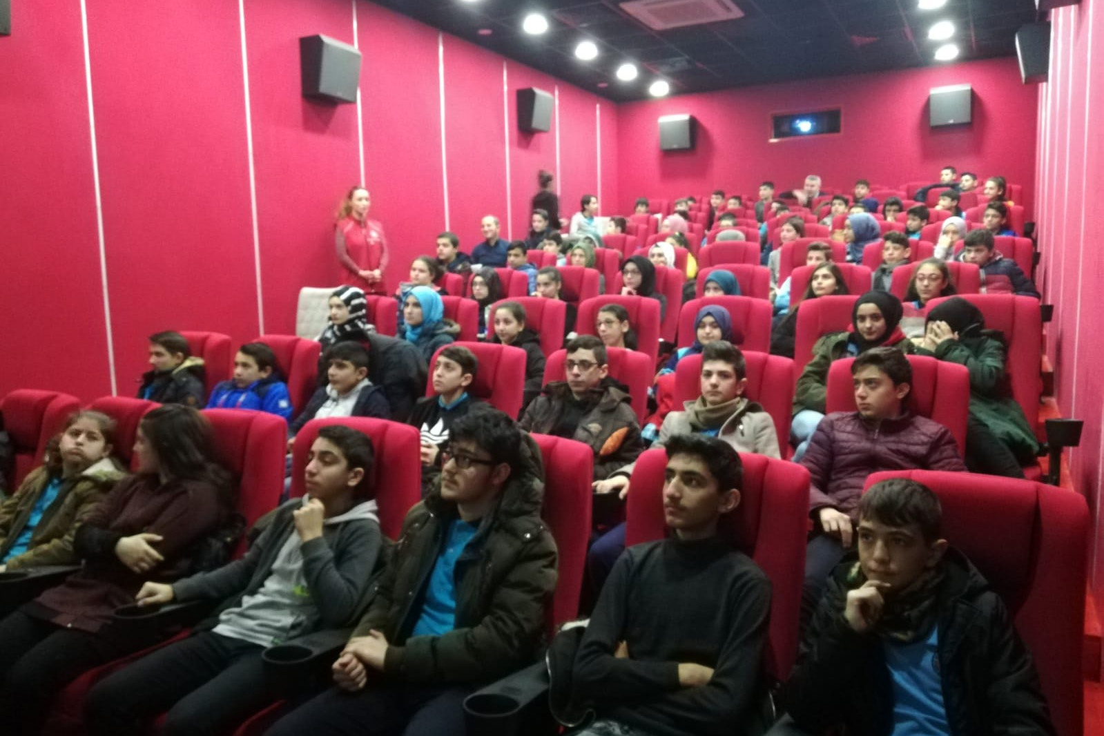 Gençlik Merkezi 284 gence Sarıkamış temalı sinema filmi izletti 4