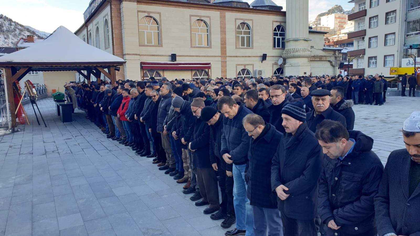 Pehlivan son yolculuğuna uğurlandı 4