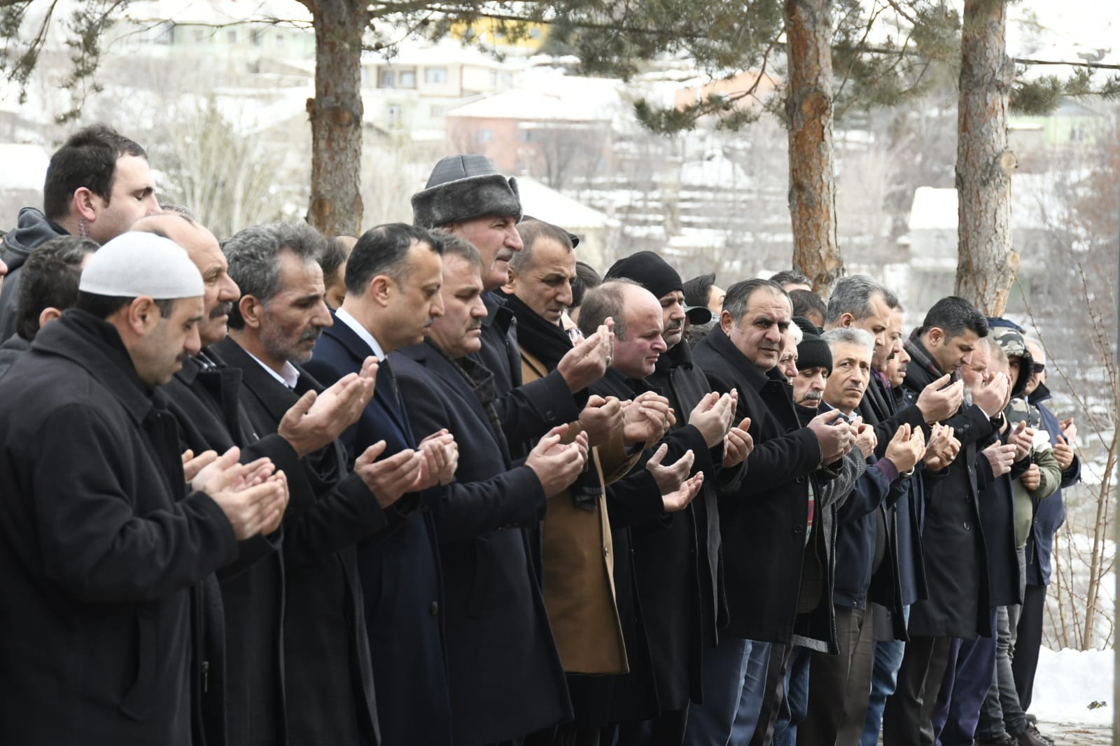 Uçan son yolculuğuna uğurlandı 5