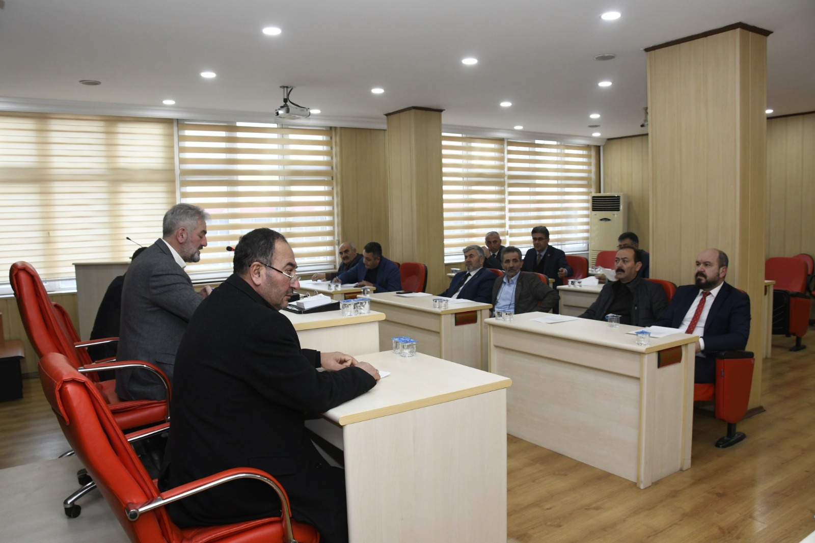 Meclis toplantıları devam ediyor 2