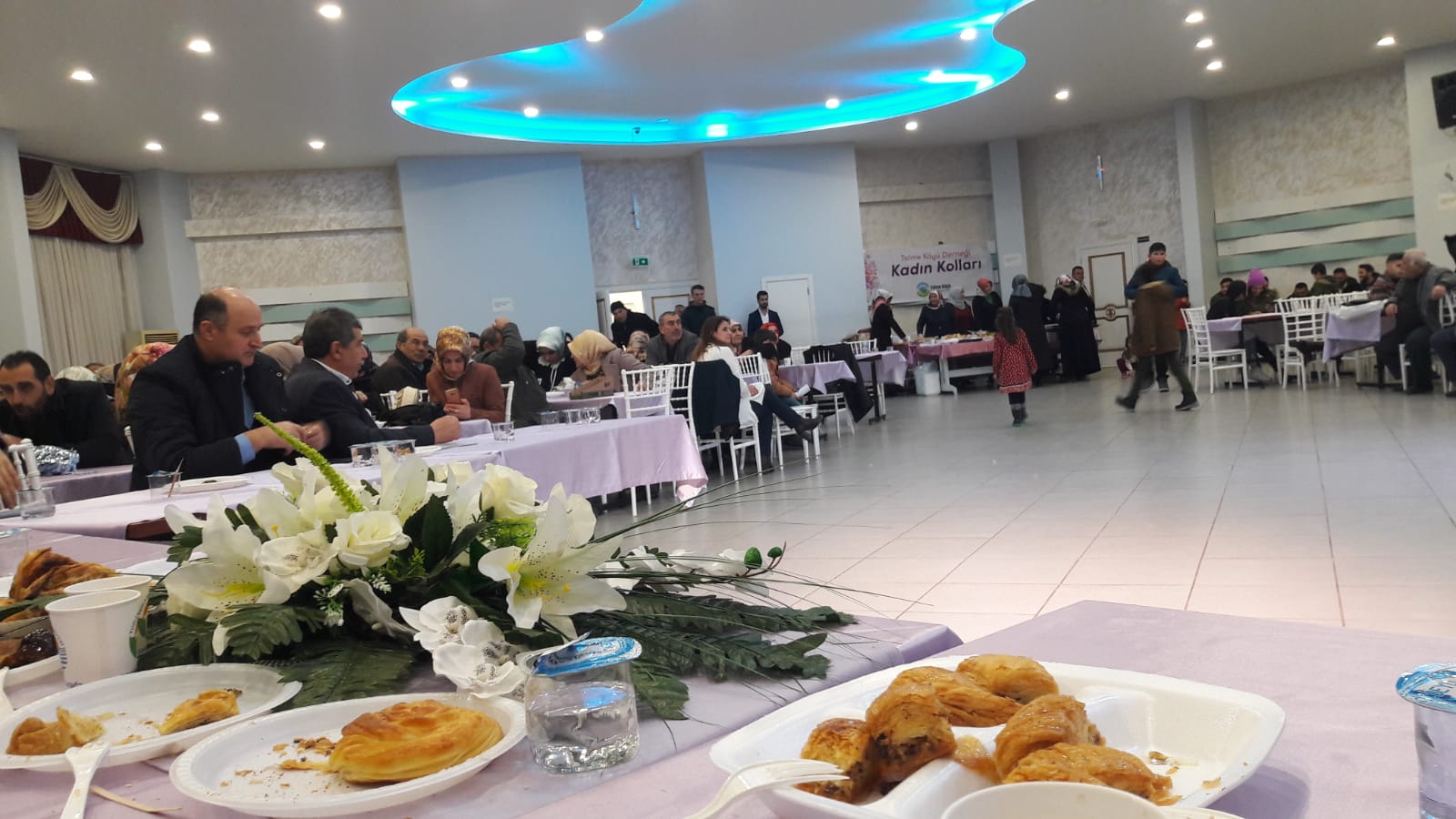 Telmelilerden eğitime destek gecesi 12