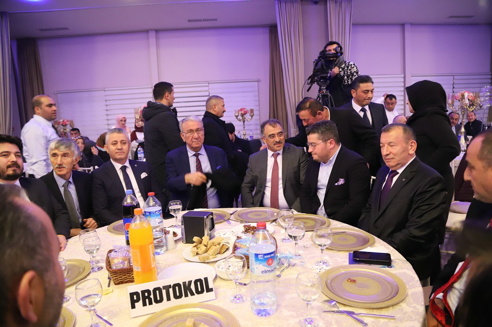 İstanbul’da muhteşem Törnük gecesi 5