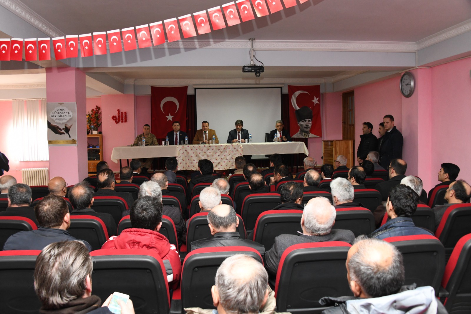 Torul’da devlet vatandaşıyla buluştu 3