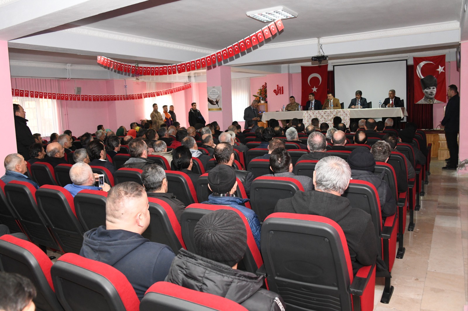 Torul’da devlet vatandaşıyla buluştu 5