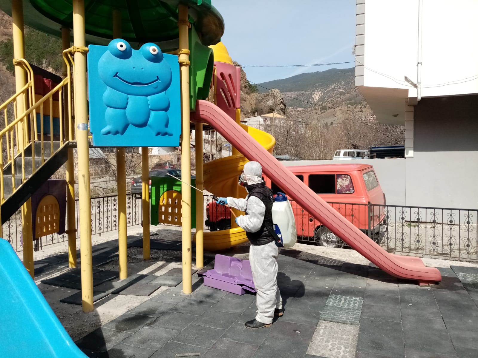 Torul’da dezenfekte çalışmaları yapıldı 7