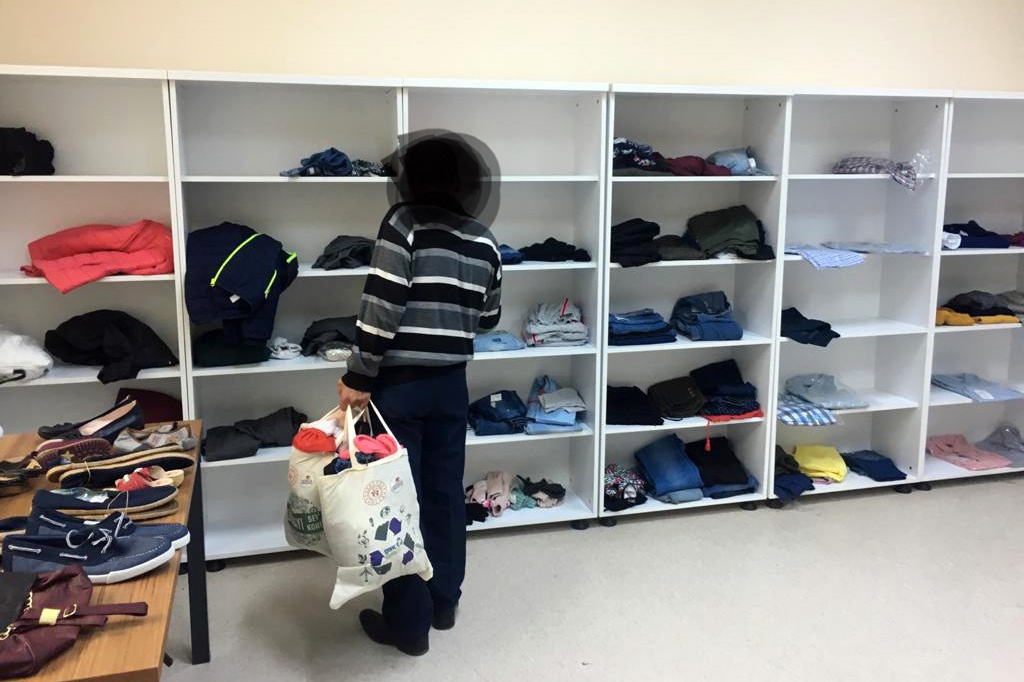 Gümüşhane Gençlik Merkezi 'Giysi Rafı' oluşturdu 2