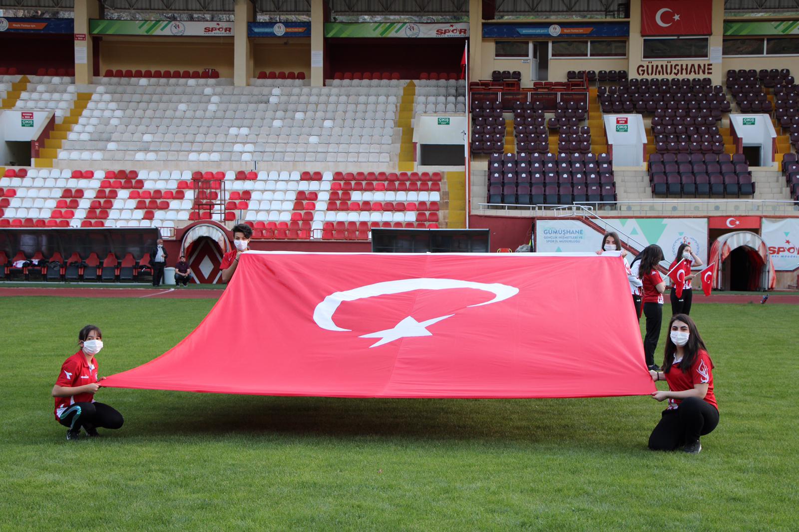 Gümüşhane 19.19’da tek yürek oldu 11